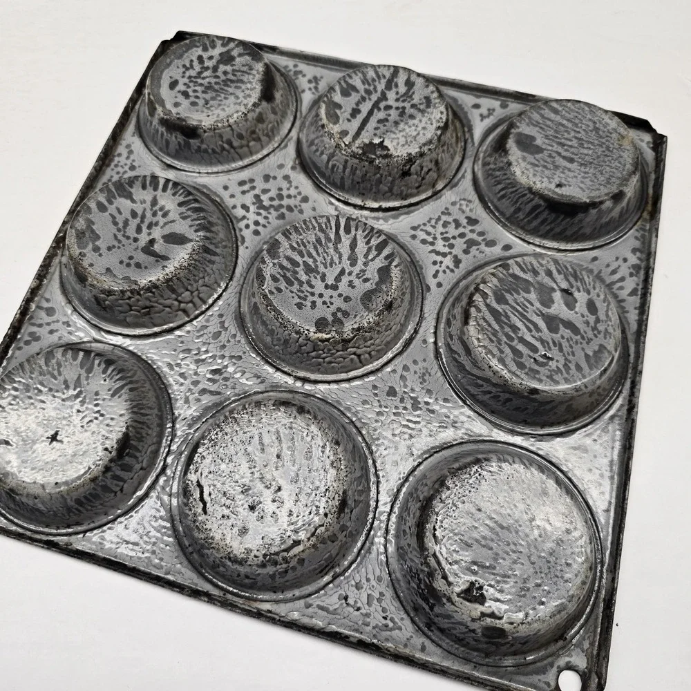 Vintage Gray Granite 9 Muffin Pan Muffins Enamel Ware Kitchen Baking Graniteware